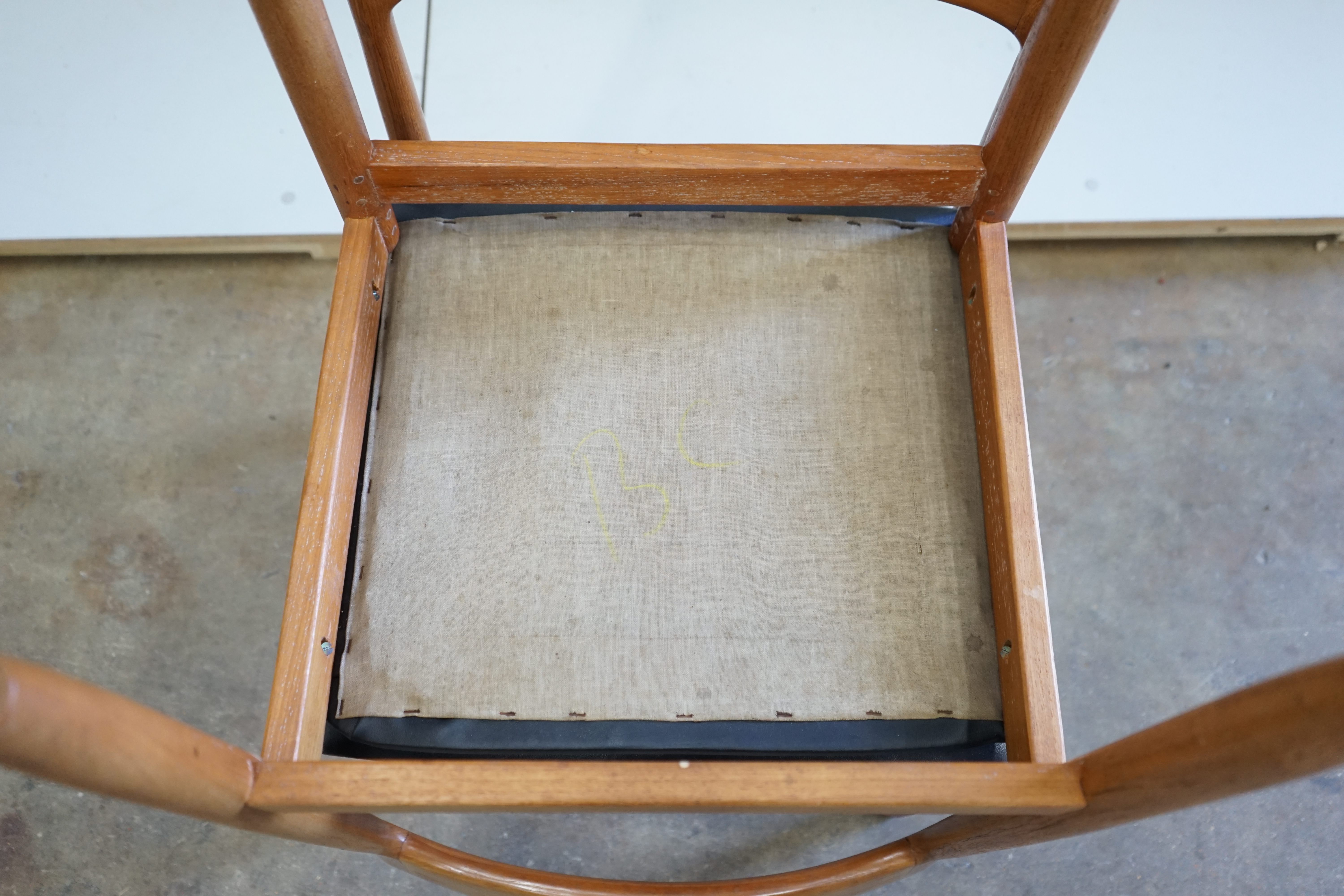John Herbert for Younger Furniture - A set of eight teak dining chairs, width 49cm, depth 46cm, height 76cm